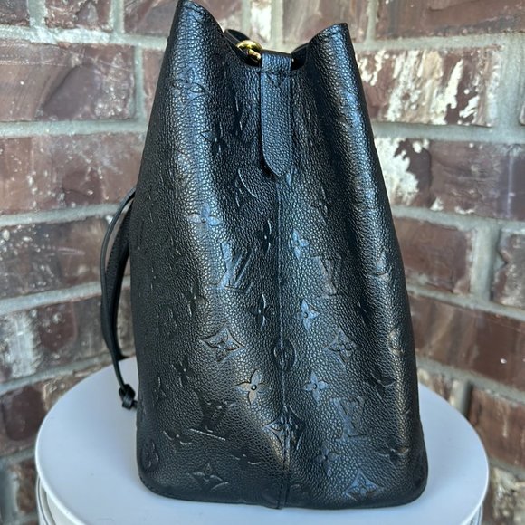 SOLD Louis Vuitton NeoNoe Monogram Empreinte - Picture 2 of 8